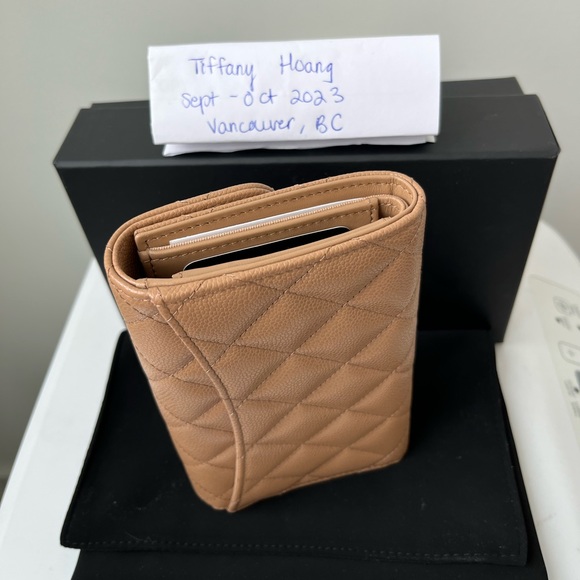 Chanel 23B dark beige caviar medium flap trifold wallet - Picture 4 of 11